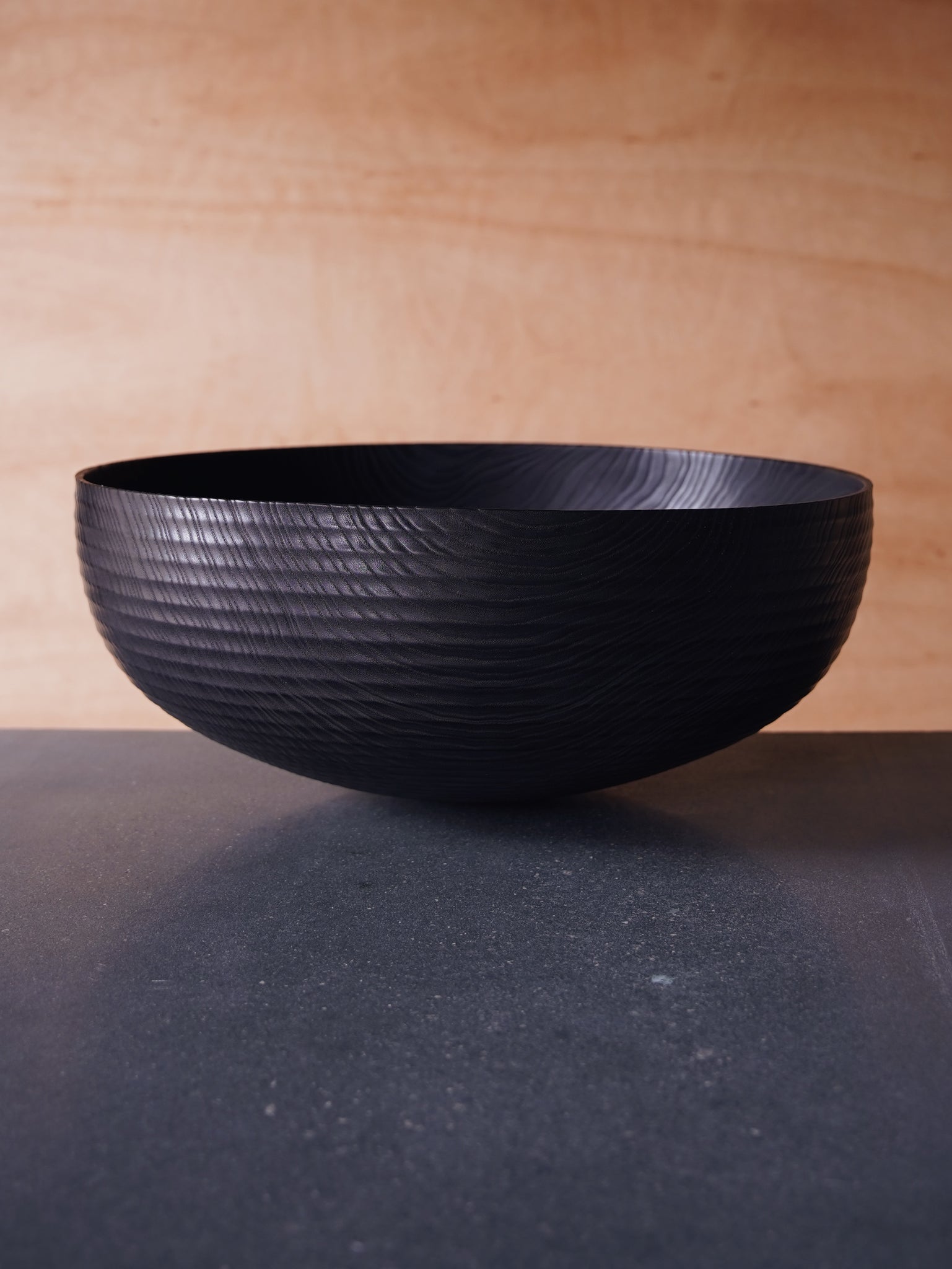 XL Coved Yakisugi Bowl - in Ash