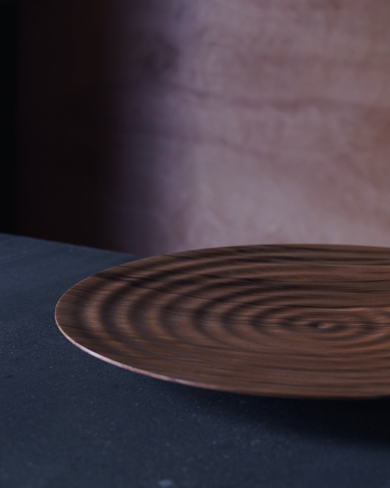 Wave Platter - in Flamed Beech