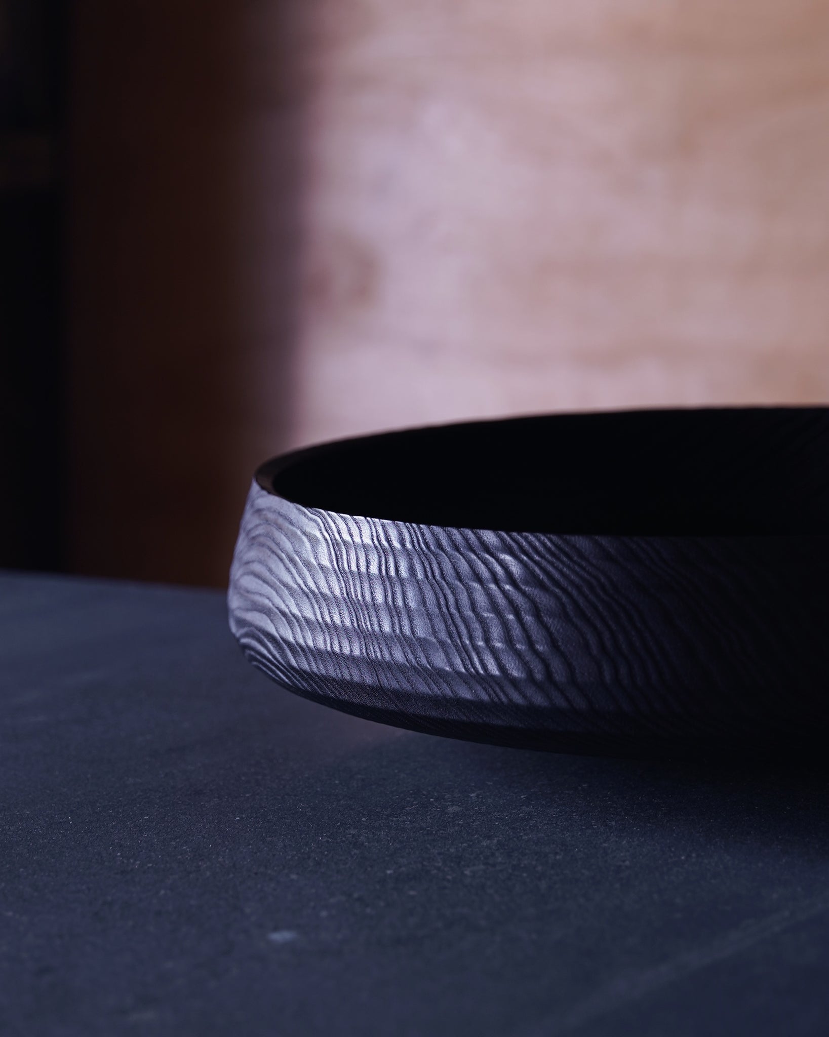 XL Coved Yakisugi Bowl - in Ash
