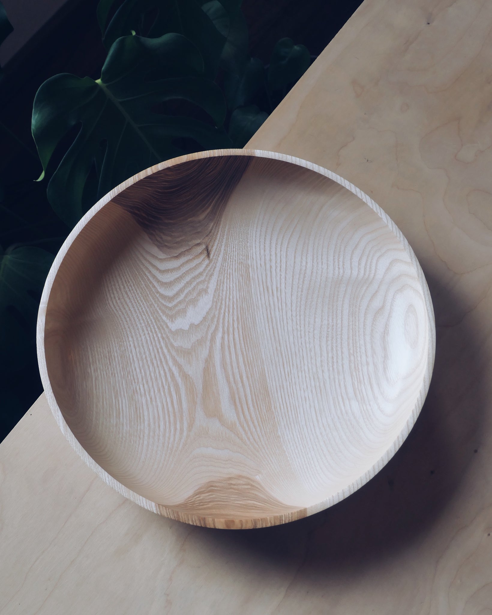 XL Bowl - in Olive Ash