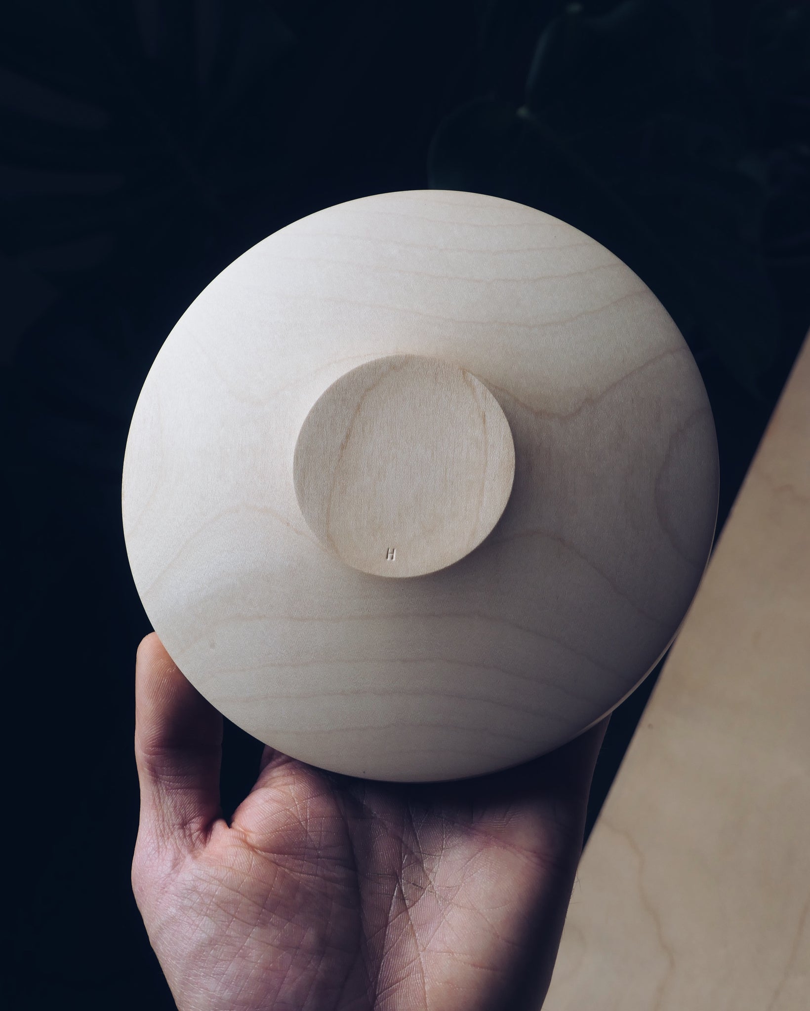 Plate - in Sycamore